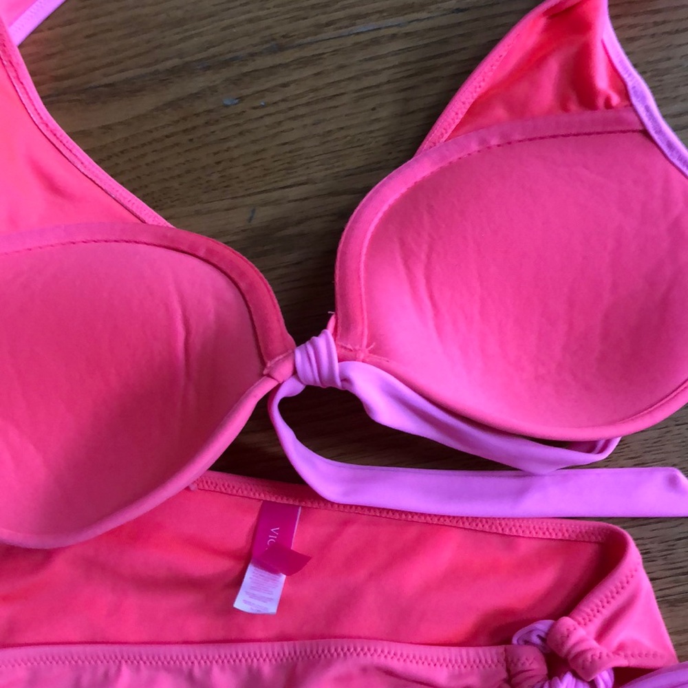 Bathing suit - Picture 8 of 8